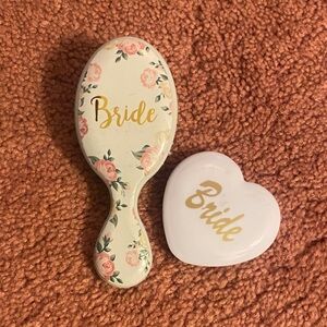 Floral Bride Hairbrush and Compact Set